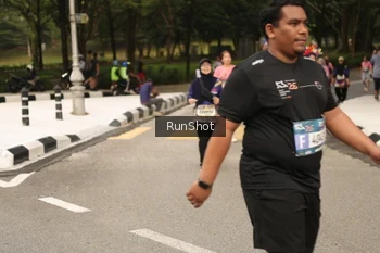 Runner Photo 4265368