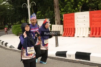 Runner Photo 4265393