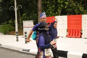 Runner Photo 4265398