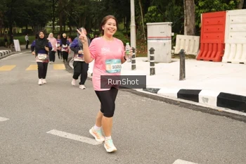 Runner Photo 4265405