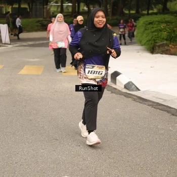 Runner Photo 4265424