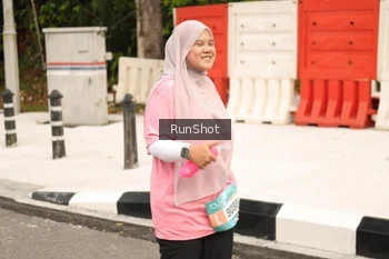 Runner Photo 4265474