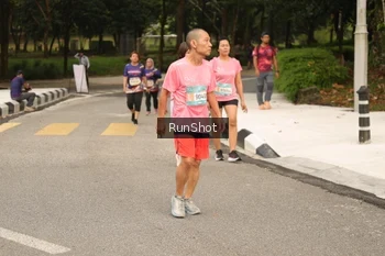 Runner Photo 4265494
