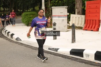 Runner Photo 4265496