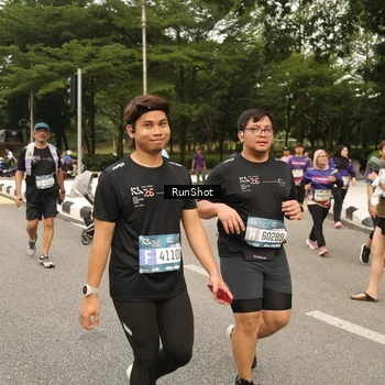 Runner Photo 4265546
