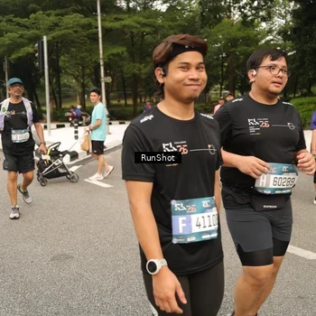 Runner Photo 4265550
