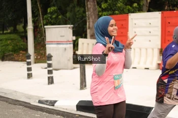 Runner Photo 4265662