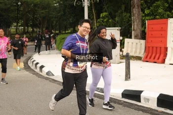 Runner Photo 4265678
