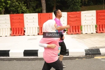 Runner Photo 4265708