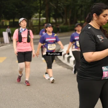 Runner Photo 4265743