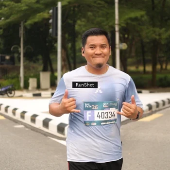 Runner Photo 4265786