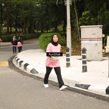 Runner Photo 4265794