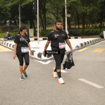 Runner Photo 4265809