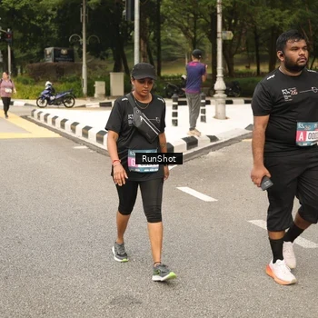 Runner Photo 4265817
