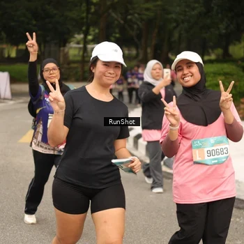 Runner Photo 4265831
