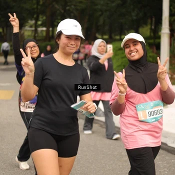 Runner Photo 4265835
