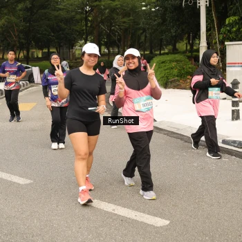 Runner Photo 4265838