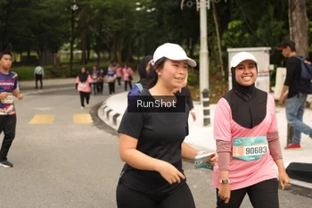 Runner Photo 4265841