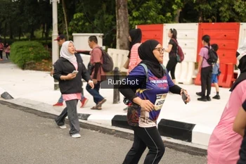 Runner Photo 4265845