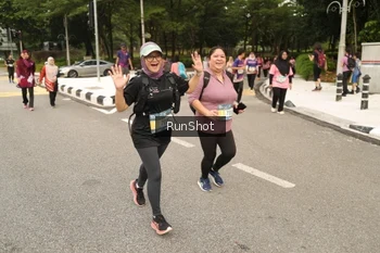 Runner Photo 4265896