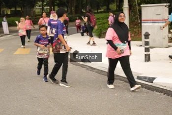 Runner Photo 4265906