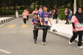 Runner Photo 4265910