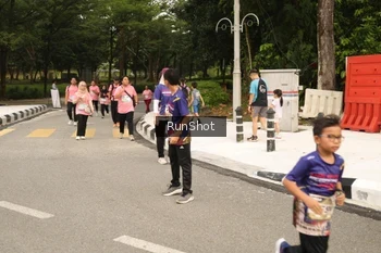 Runner Photo 4265920