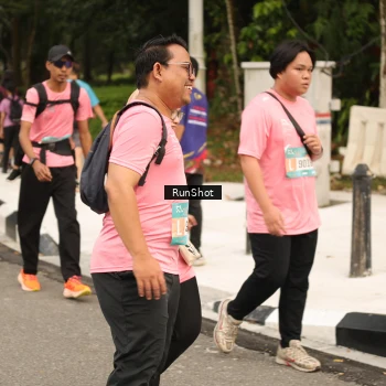 Runner Photo 4265957