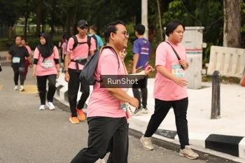 Runner Photo 4265959