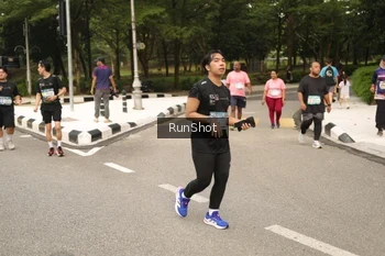 Runner Photo 4265981