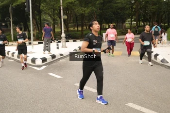 Runner Photo 4265982