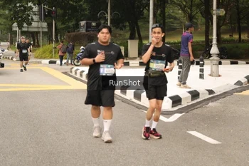 Runner Photo 4265991