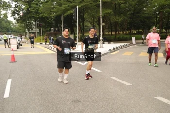 Runner Photo 4266000