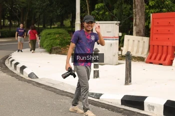 Runner Photo 4266064