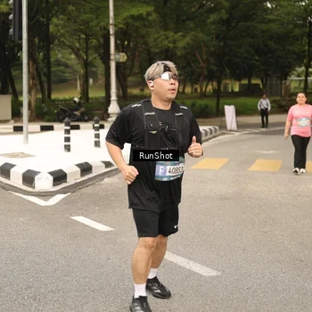 Runner Photo 4266073
