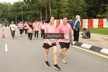 Runner Photo 4266127