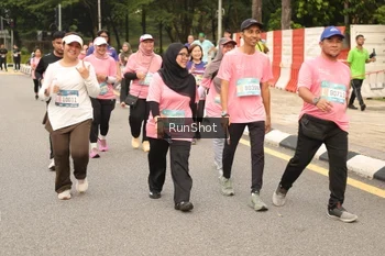 Runner Photo 4266130