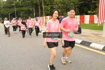Runner Photo 4266139