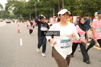 Runner Photo 4266146