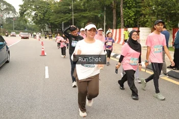 Runner Photo 4266154