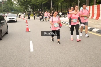 Runner Photo 4266184