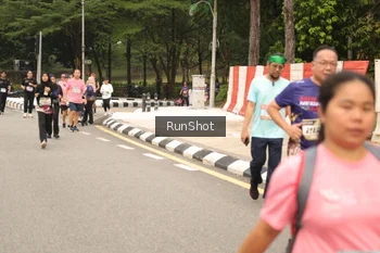 Runner Photo 4266199