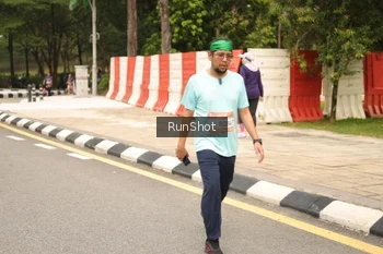 Runner Photo 4266205