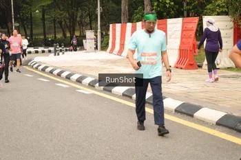 Runner Photo 4266206