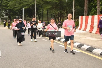 Runner Photo 4266242