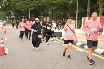 Runner Photo 4266250