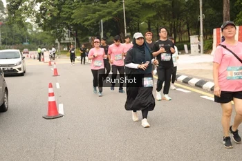 Runner Photo 4266257