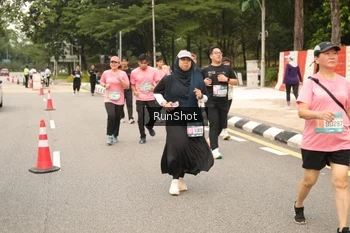 Runner Photo 4266262