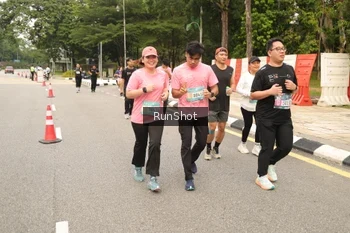 Runner Photo 4266280