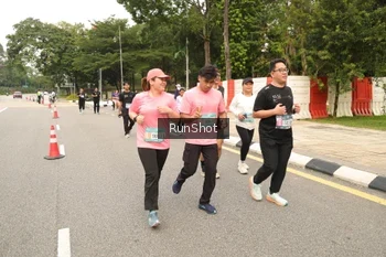 Runner Photo 4266292